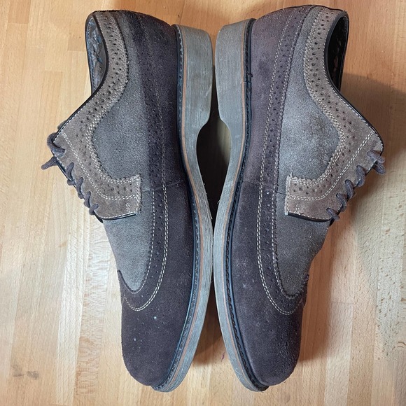 G.H. Bass "Pearson" Three-Tone Suede Wingtip Brogues - Picture 3 of 9